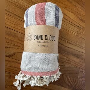 ✨NWT ✨Sand Cloud Eco-Friendly boho Beach Towel - Heaven
